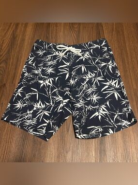 H&M Navy Blue Patterned Shorts